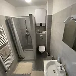 Kende Apartment