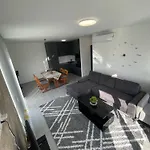 Kende Apartment